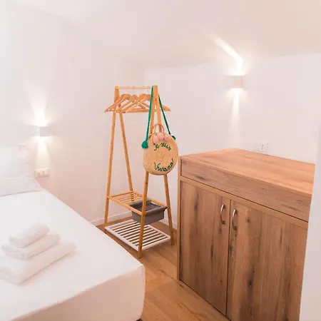 Almami Loft & * מונופולי